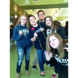 Meet your Posher, Loryn